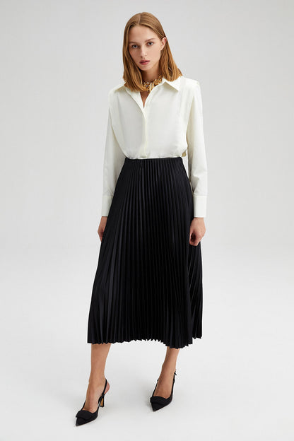 PLEATED SATIN SKIRT