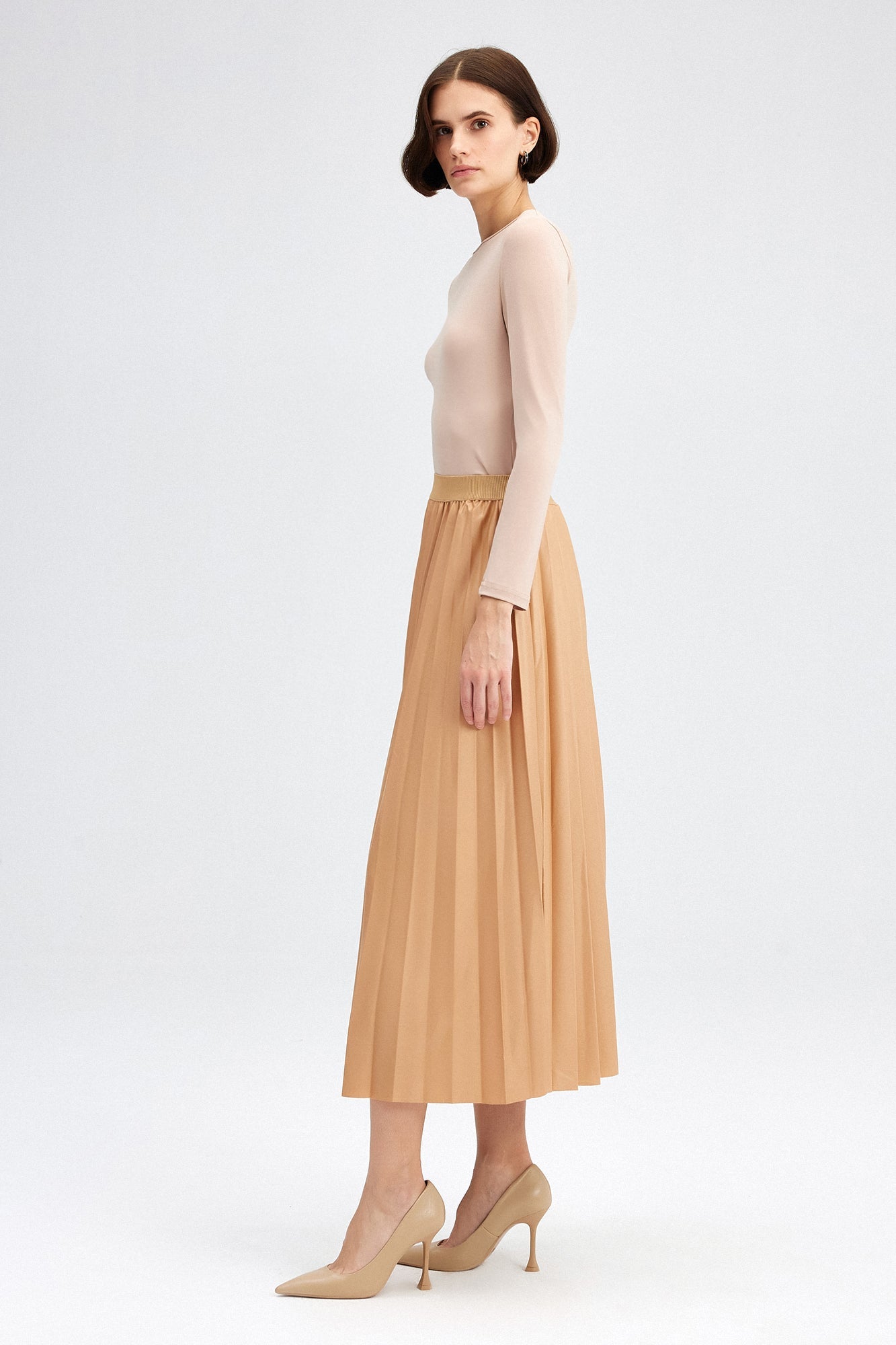 PLEATED SKIRT