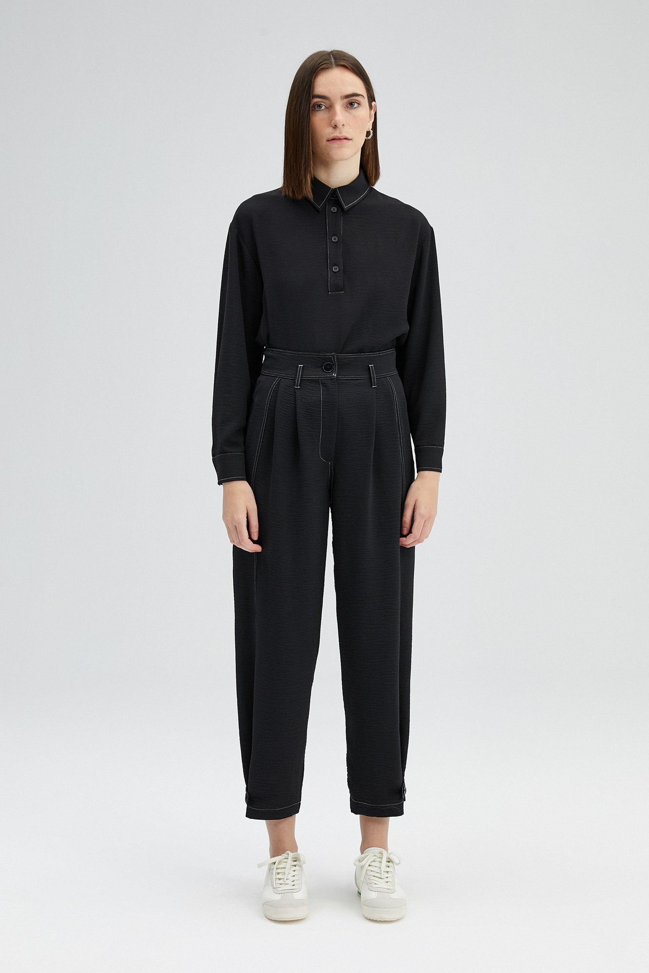 CONTRAST STITCHED BAGGY TROUSERS